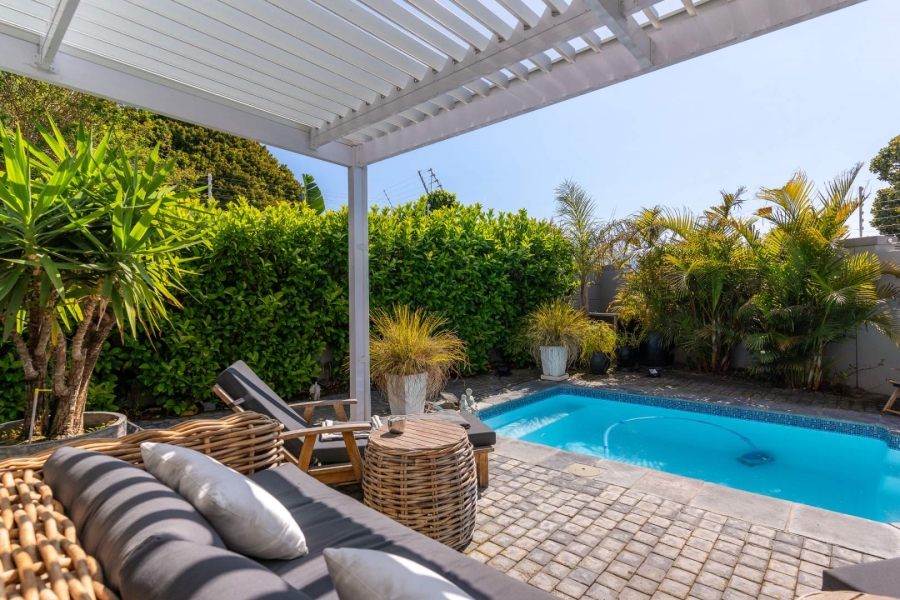 3 Bedroom Property for Sale in Constantia Western Cape